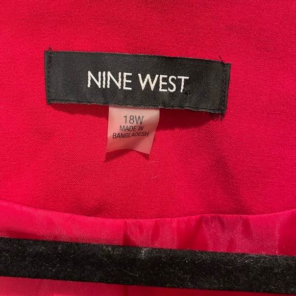Nine West Blazer Set - Light Pink and Red with Black Accents - Picture 8 of 9